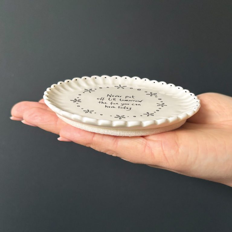 East of India ‘Never Put Off Till Tomorrow’ Scallop Coaster