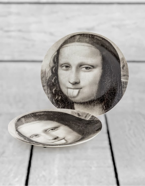 Mona Lisa Tongue Plate 7"
