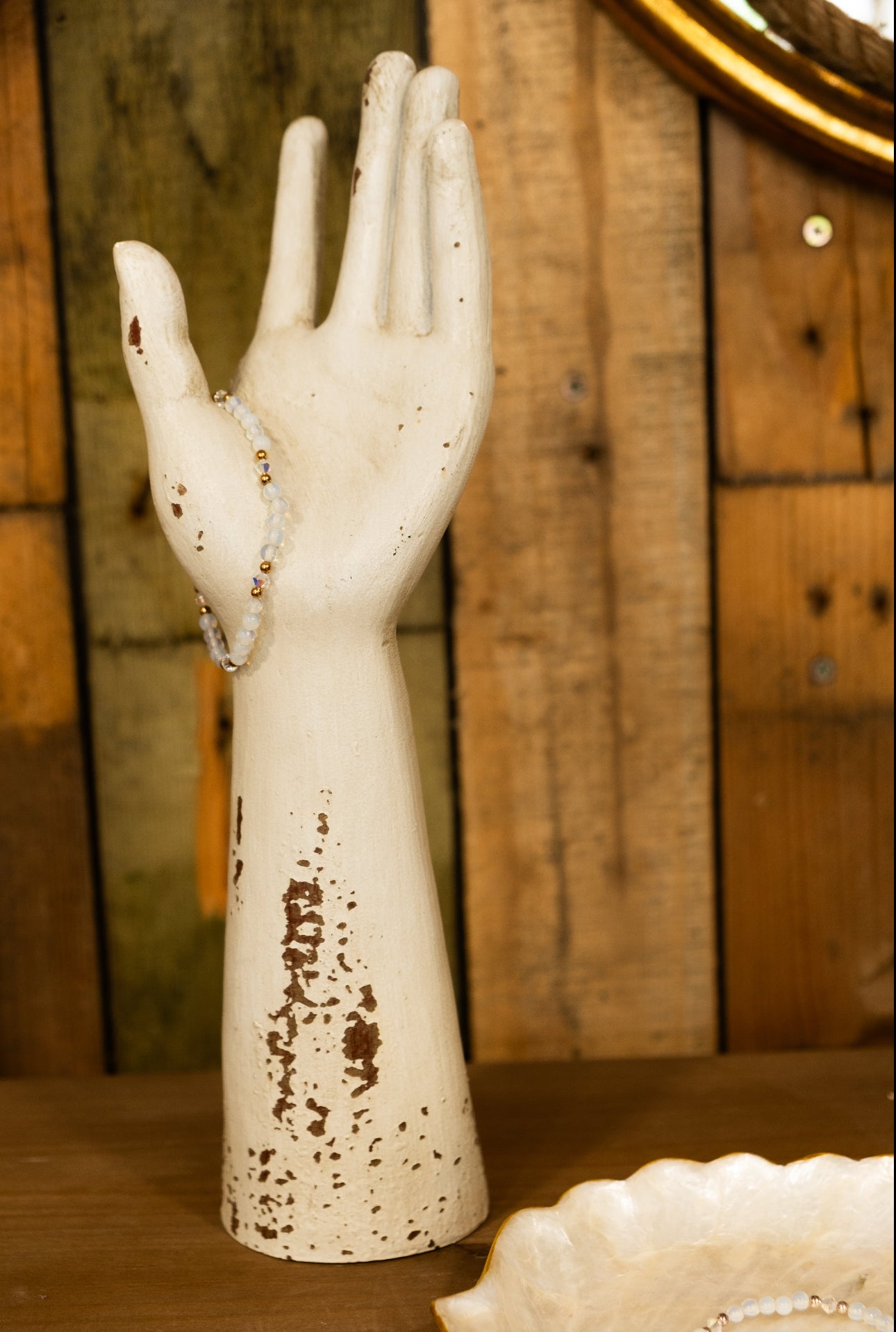 Decorative Hand Statue / jewellery holder