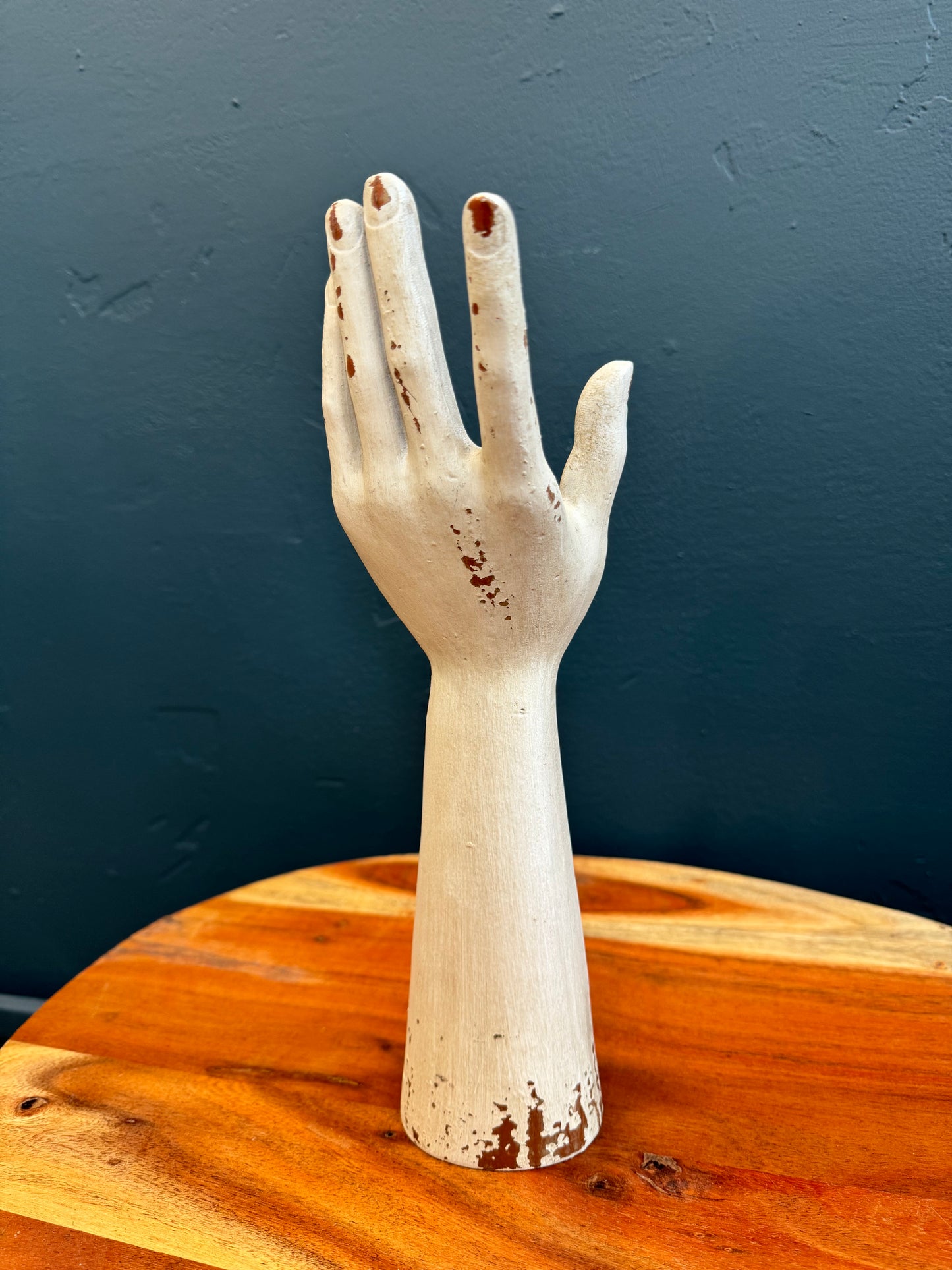 Decorative Hand Statue / jewellery holder