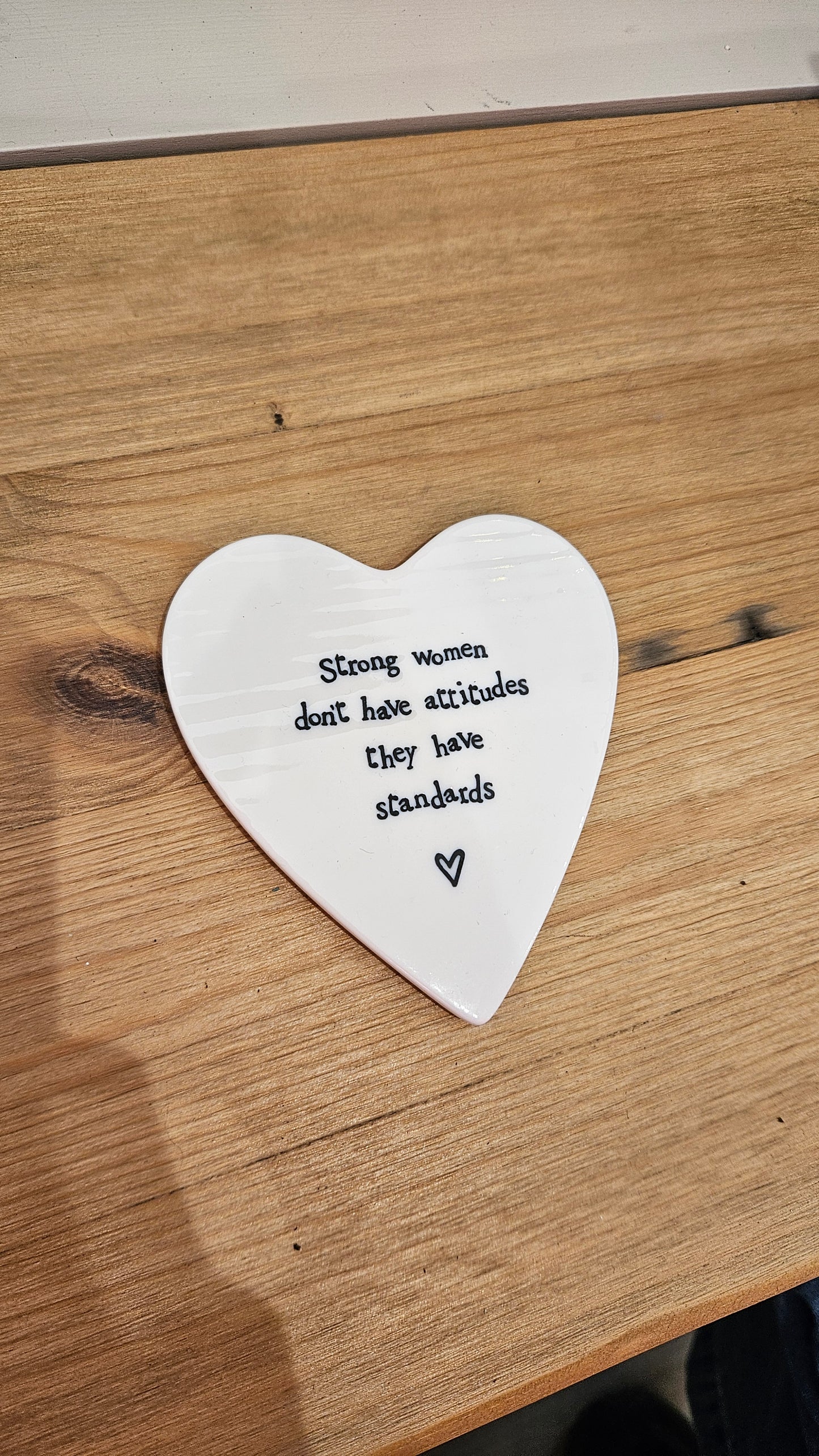Porcelain coaster - Strong women