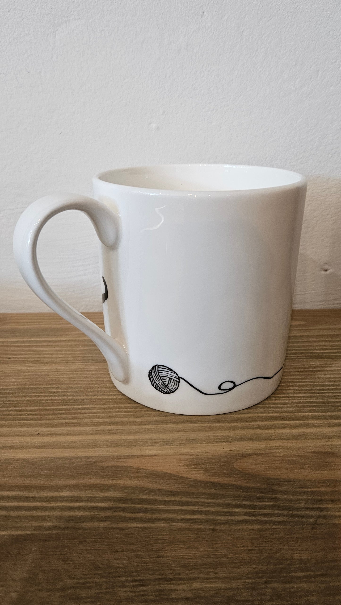 Cat 'go fetch' mug