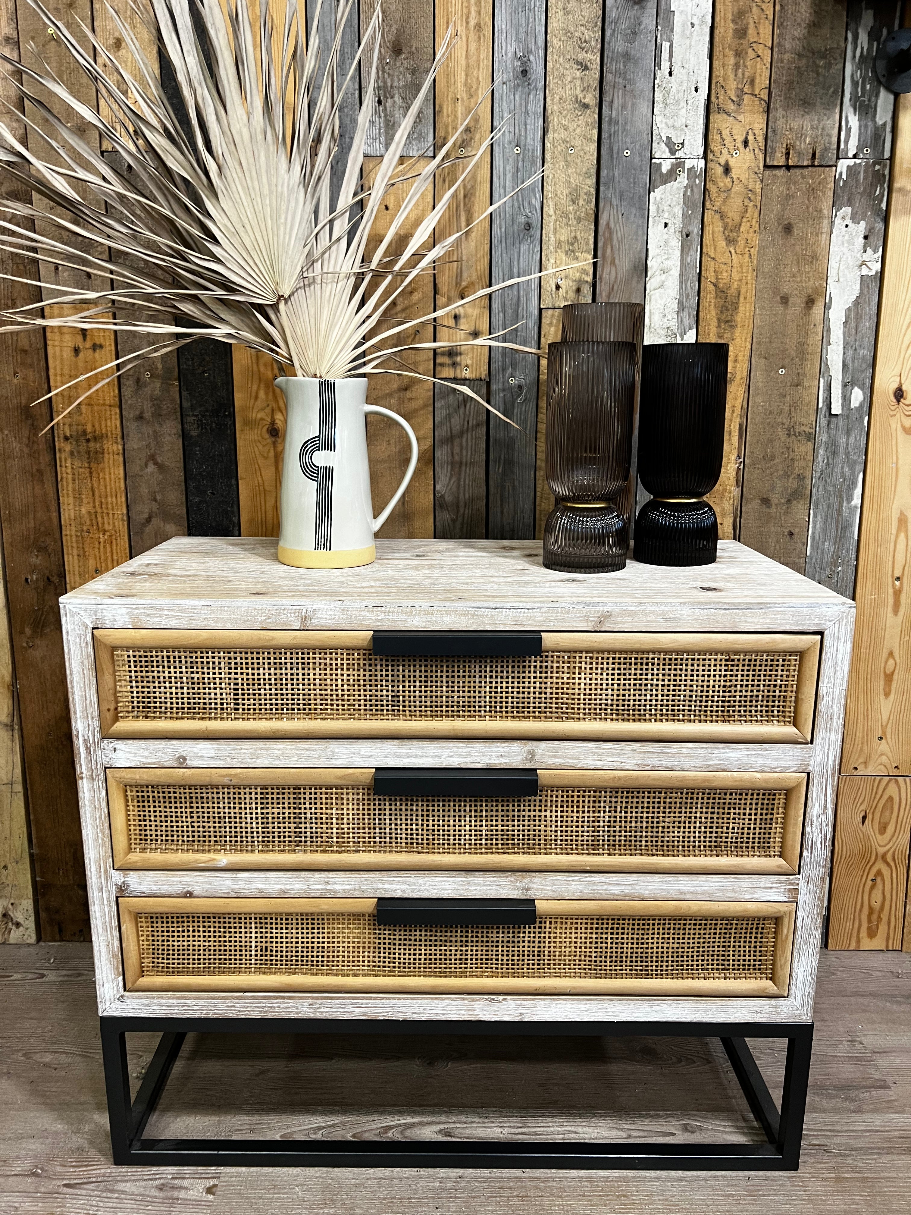 White rattan online chest of drawers