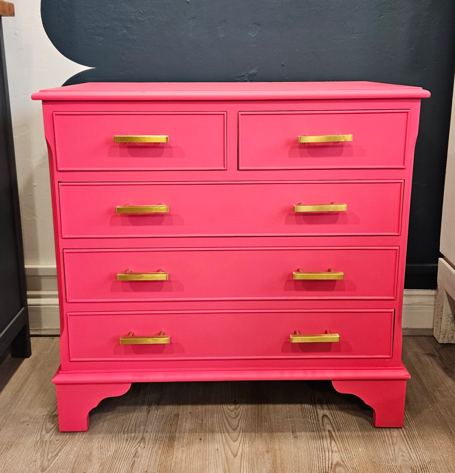 Chest of drawers in Frenchic Raspberry Punch