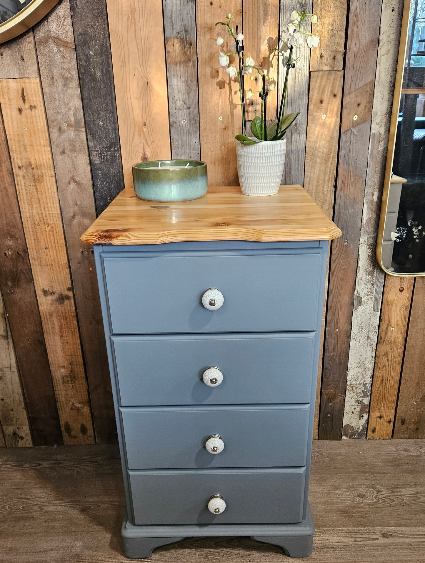 Pine Drawers in Frenchic 'City Slicker'