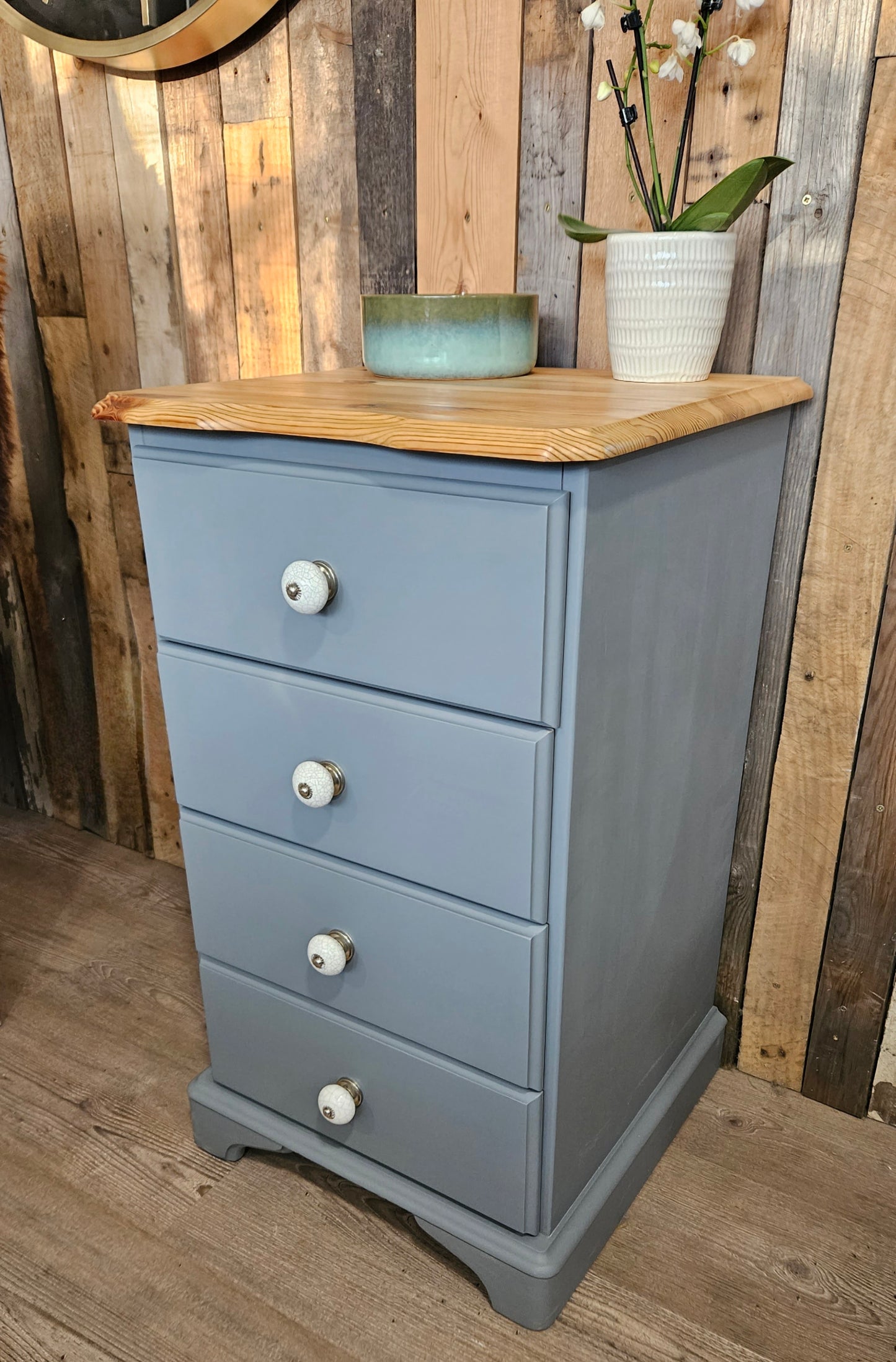 Pine Drawers in Frenchic 'City Slicker'