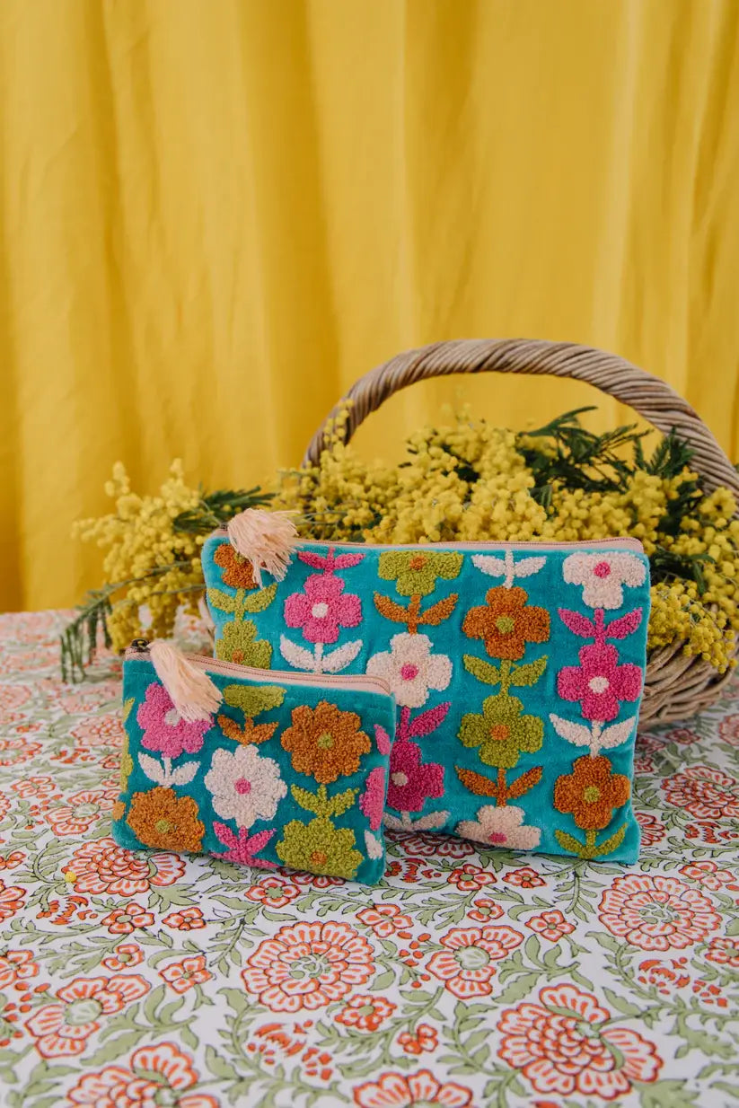 Rambling Flower Pouch - Aqua