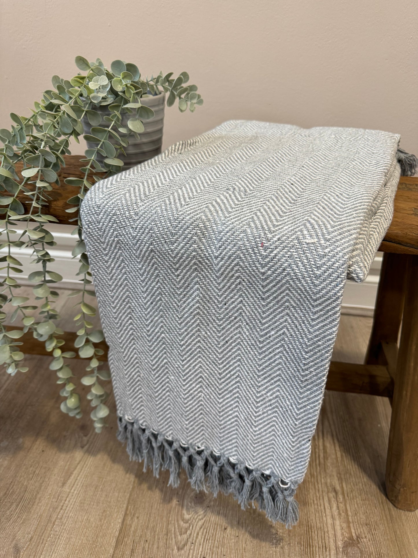 Recycled cotton throw grey herringbone