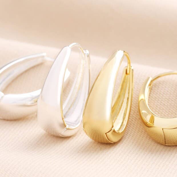 Tapered Oval Hoop Earrings in Gold