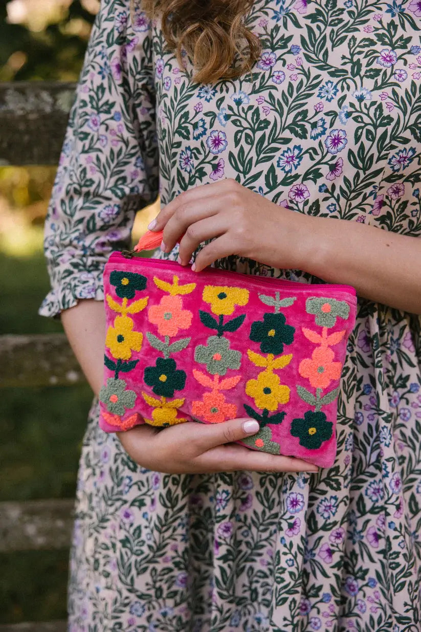 Rambling Flower Pouch - Pink