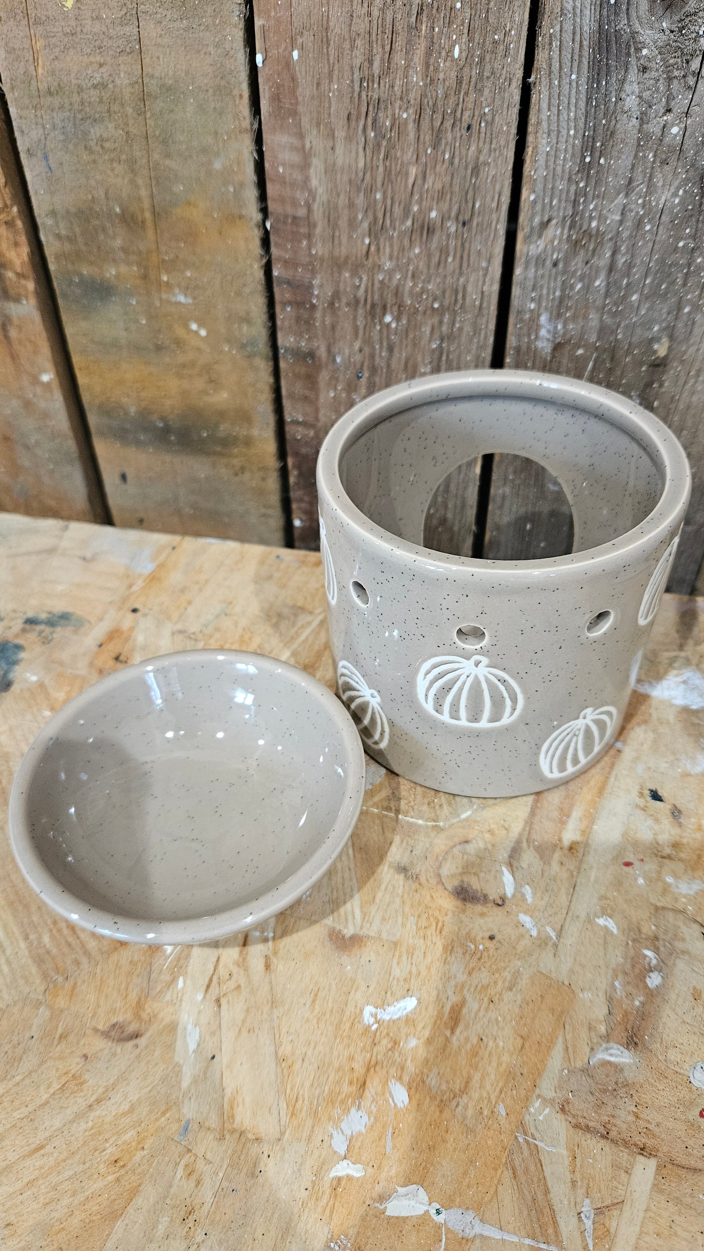 Neutral Pumpkin Ceramic Wax Melter