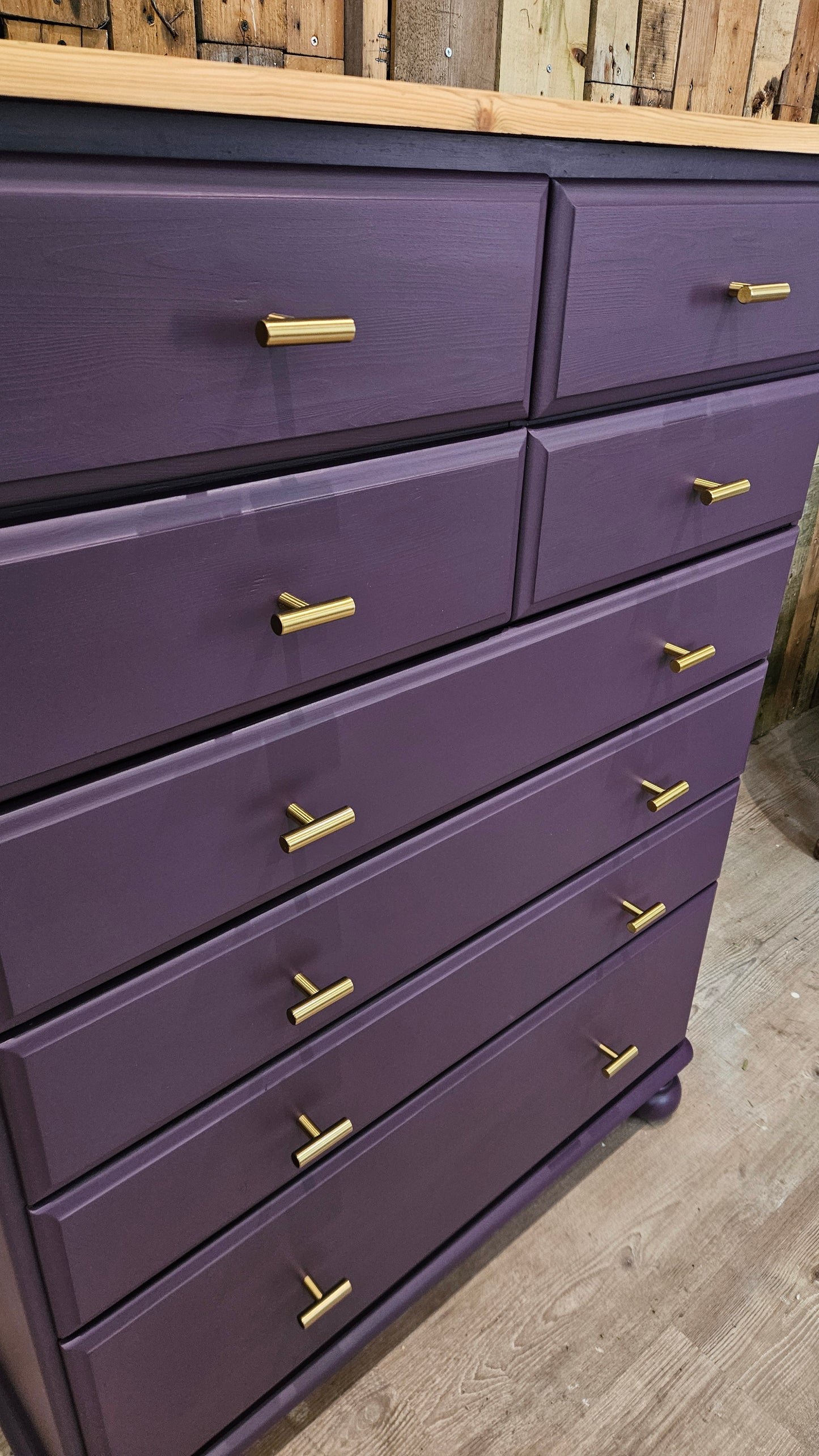 Boujee Chest of 8 Drawers