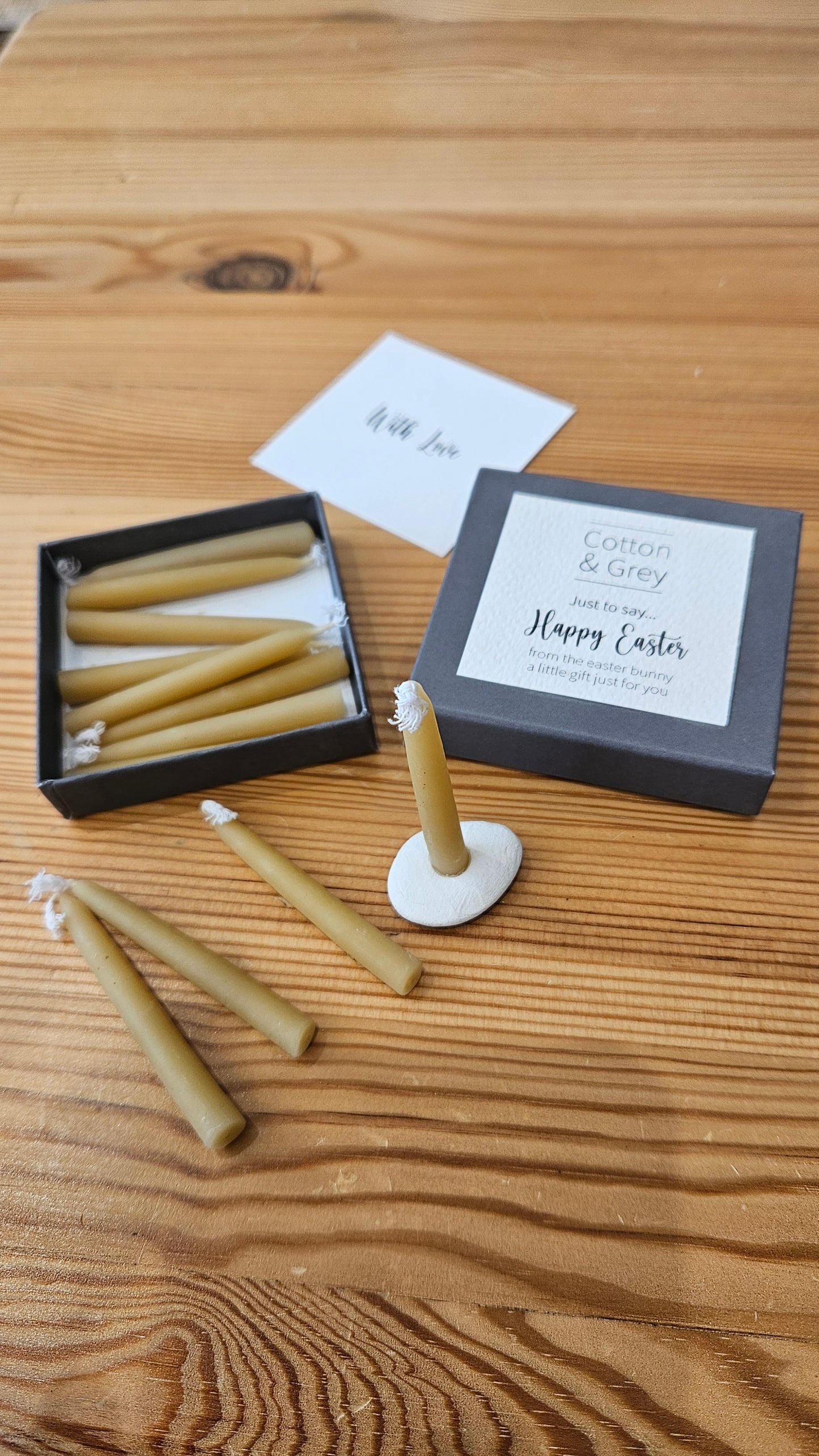 Just to say… Happy Easter candle gift set