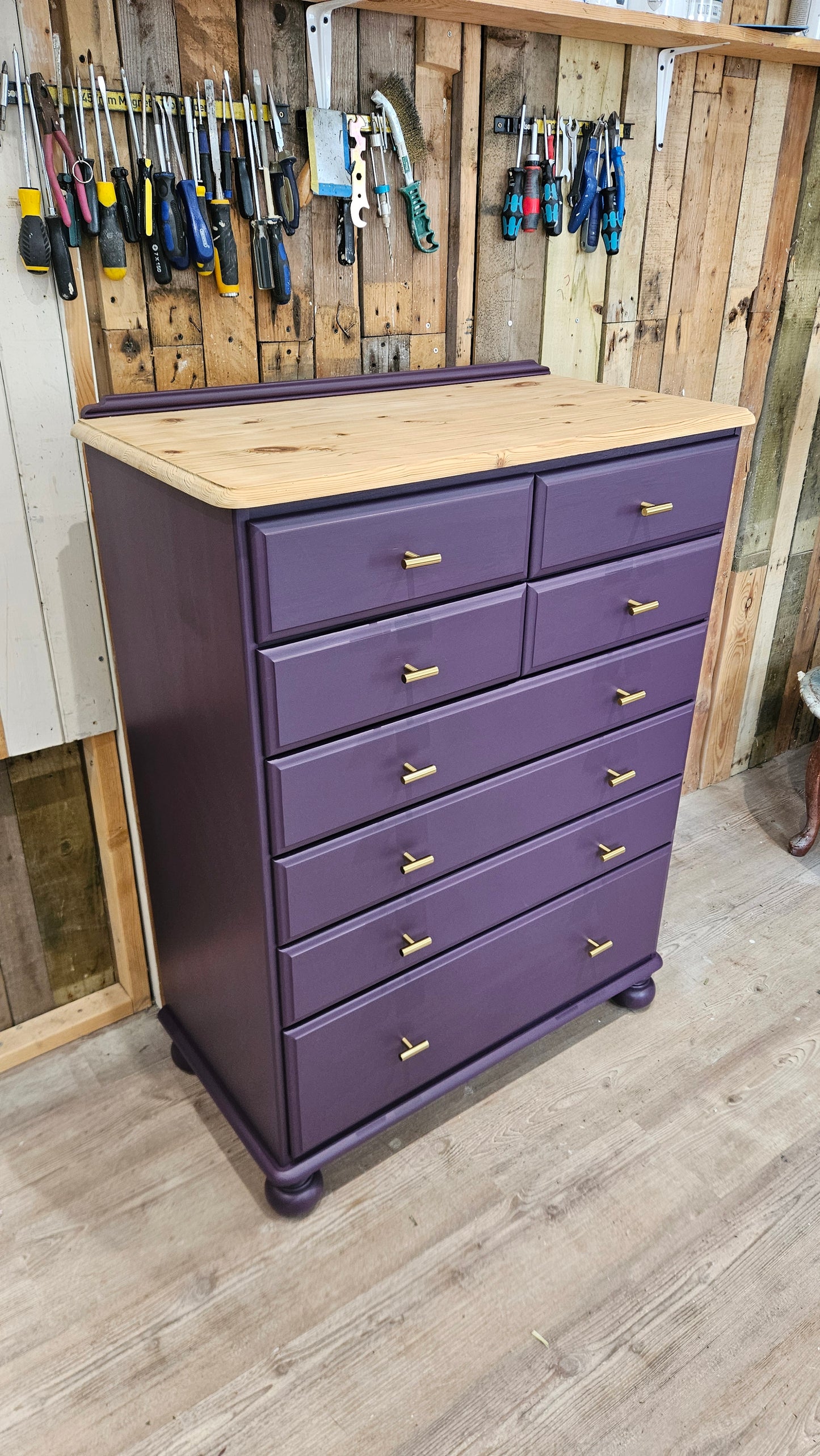 Boujee Chest of 8 Drawers