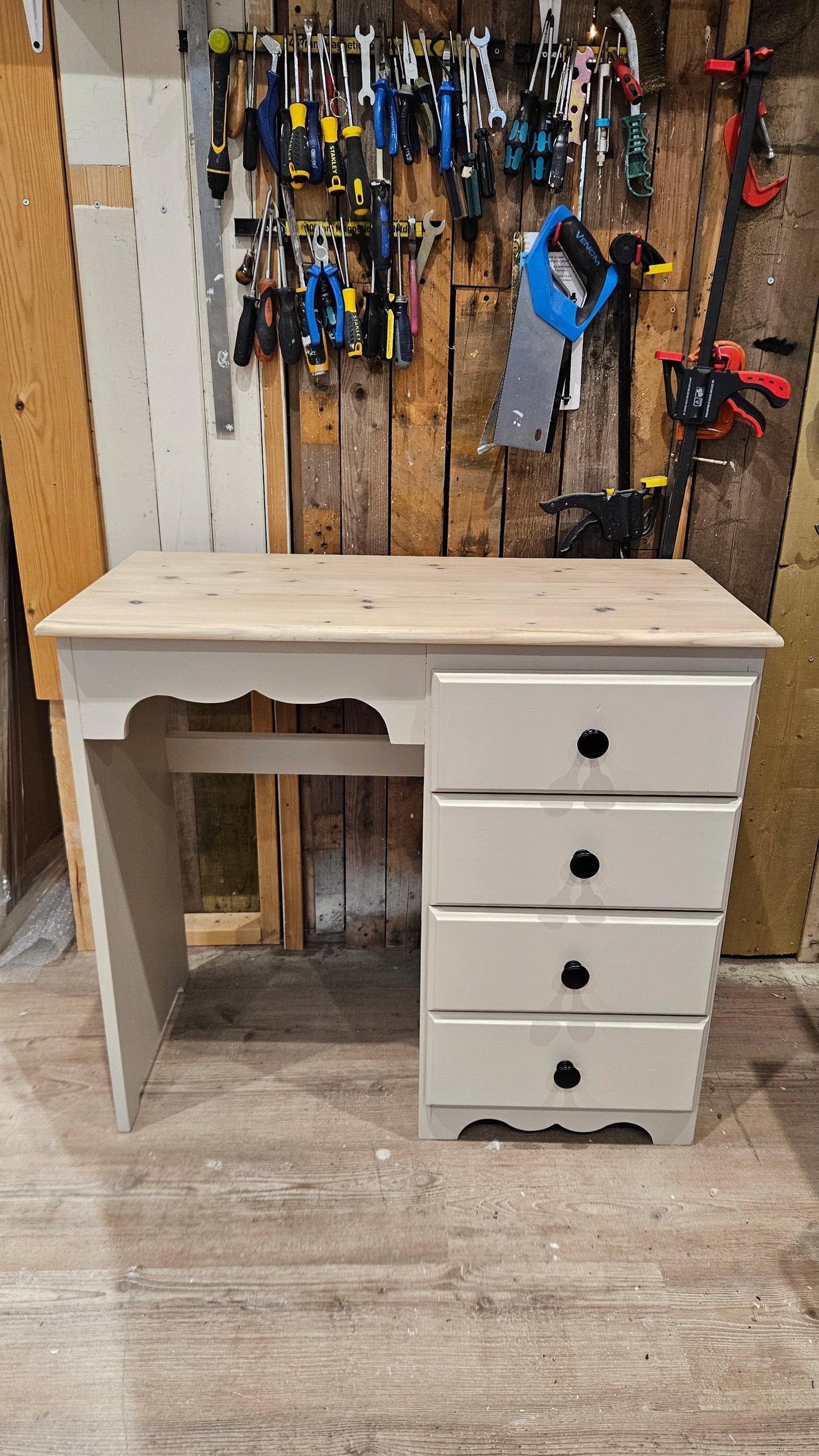 Stone Rosie Dressing Table | Desk