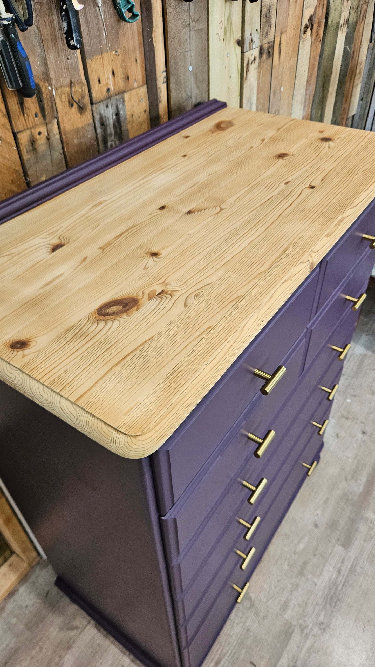Boujee Chest of 8 Drawers