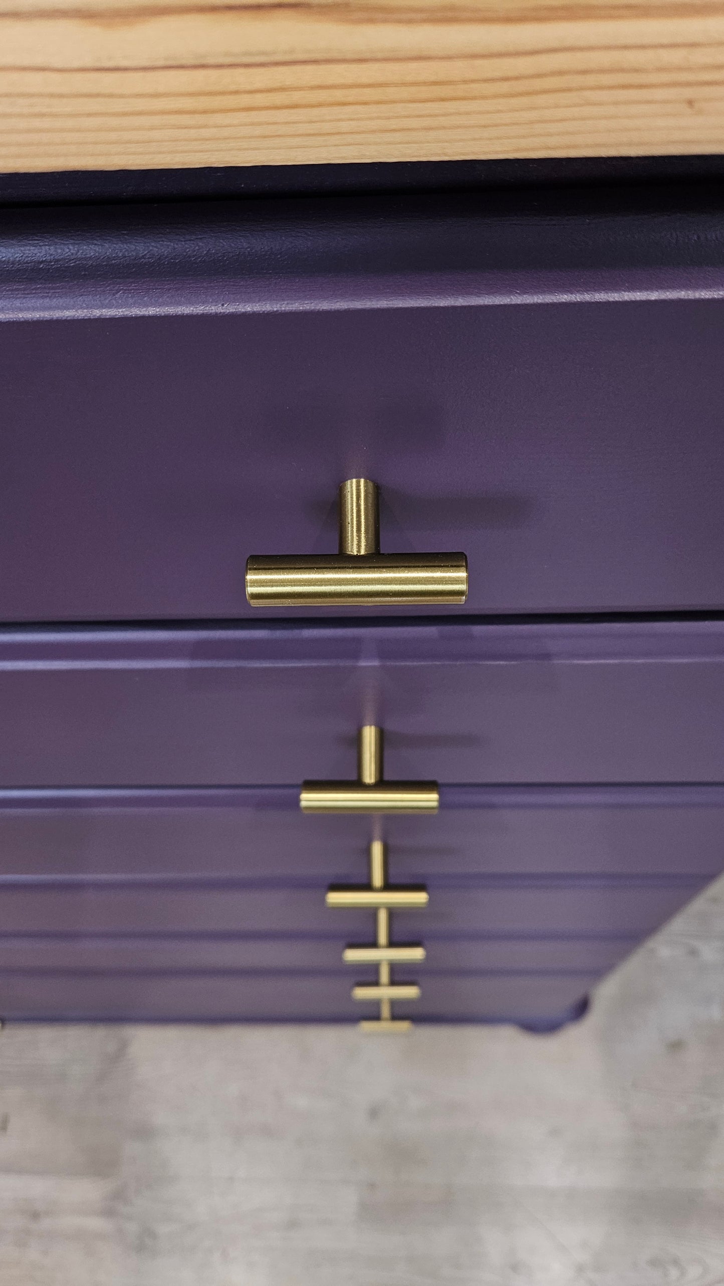 Boujee Chest of 8 Drawers