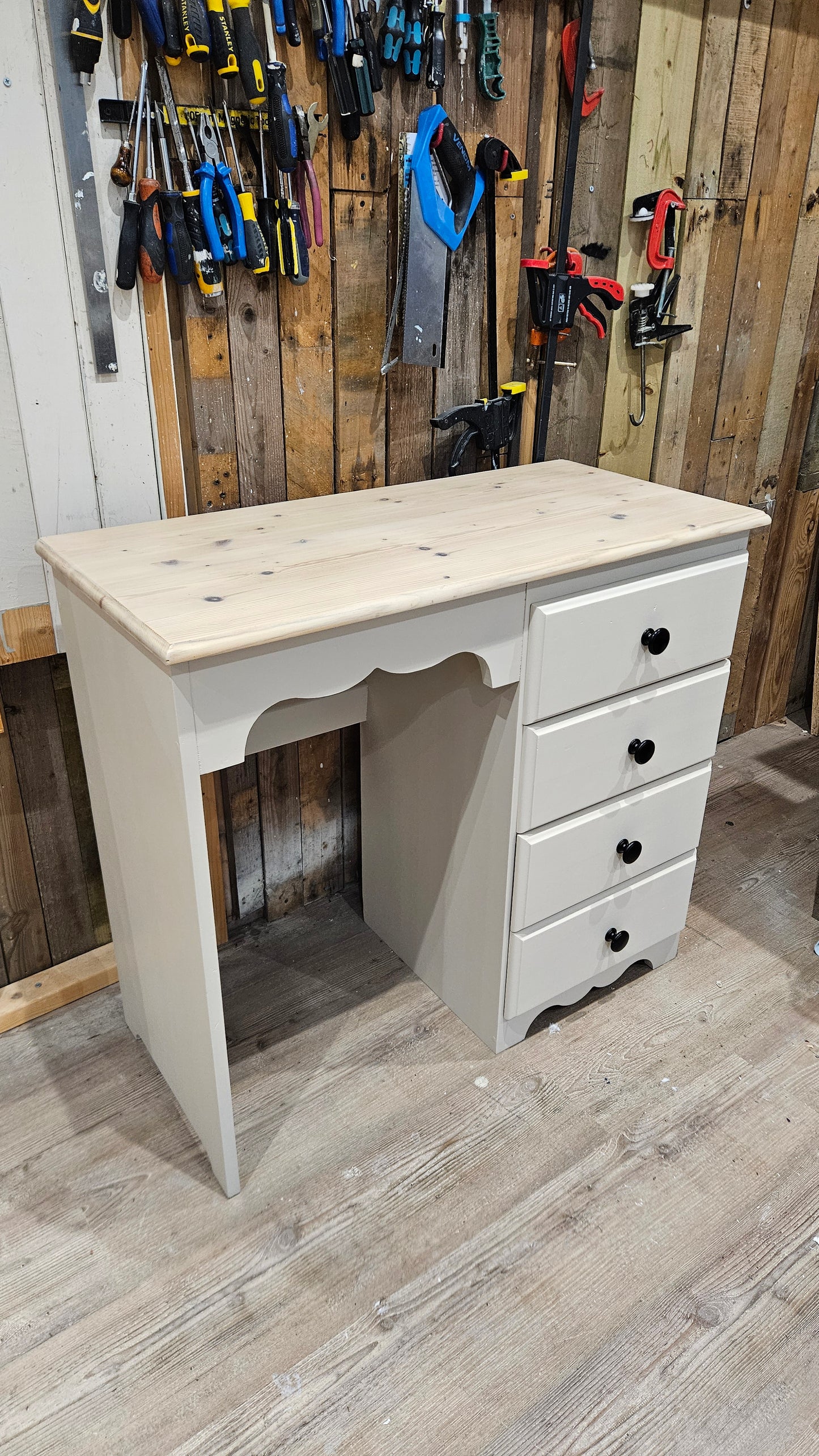 Stone Rosie Dressing Table | Desk