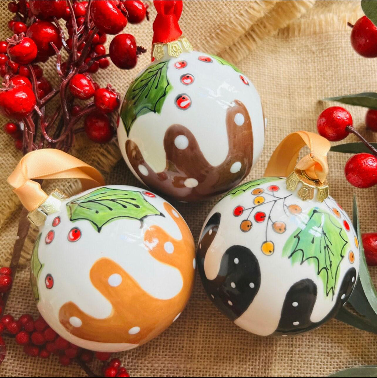 Bauble Painting Workshop at Deanslade Fitness