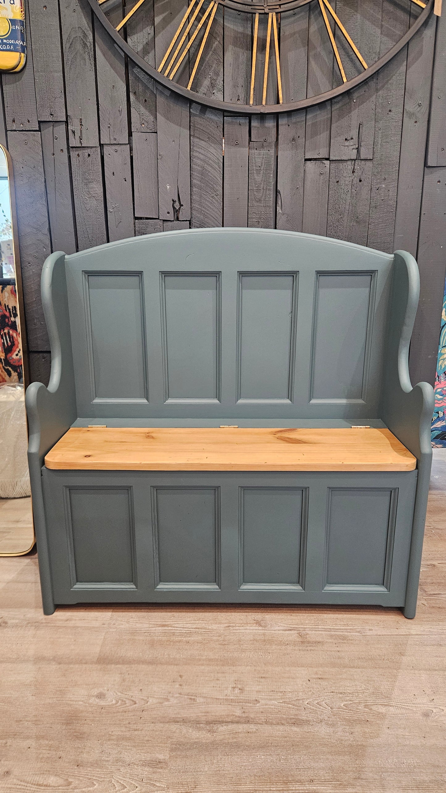 Jitterbug Monks Bench